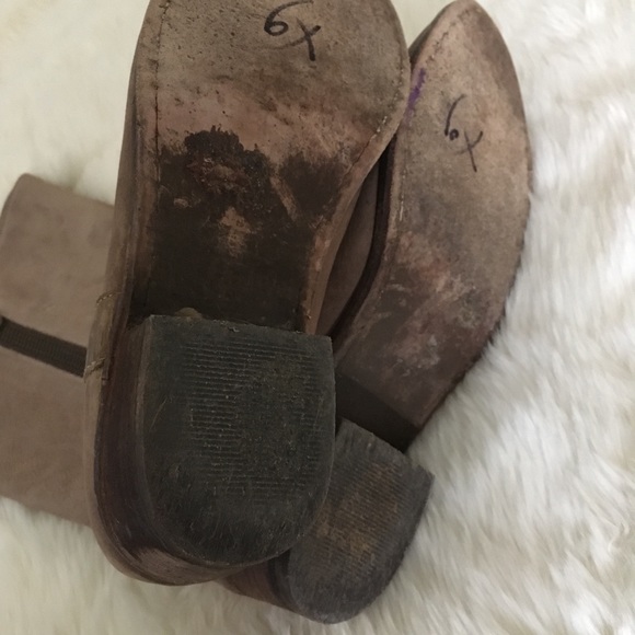 Steve Madden Graced Leather Boots - Picture 5 of 8